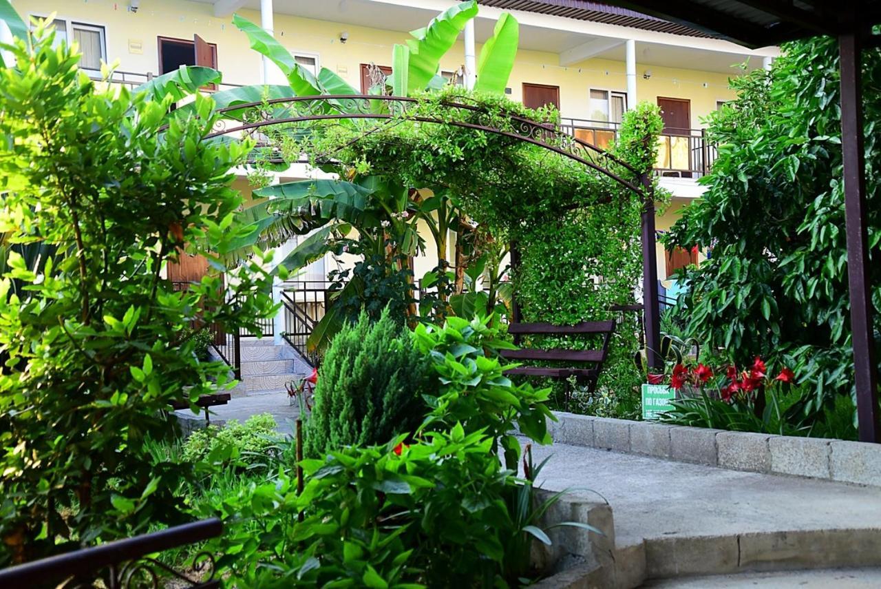 Mini Hotel Vavilon New Athos 外观 照片